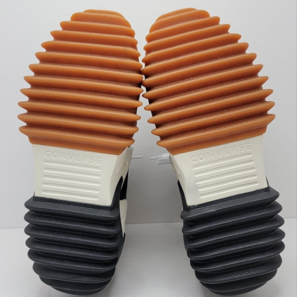 Converse | Run Star Motion HI black canvas platform sneakers | WMS 9 NWT - Picture 9 of 9